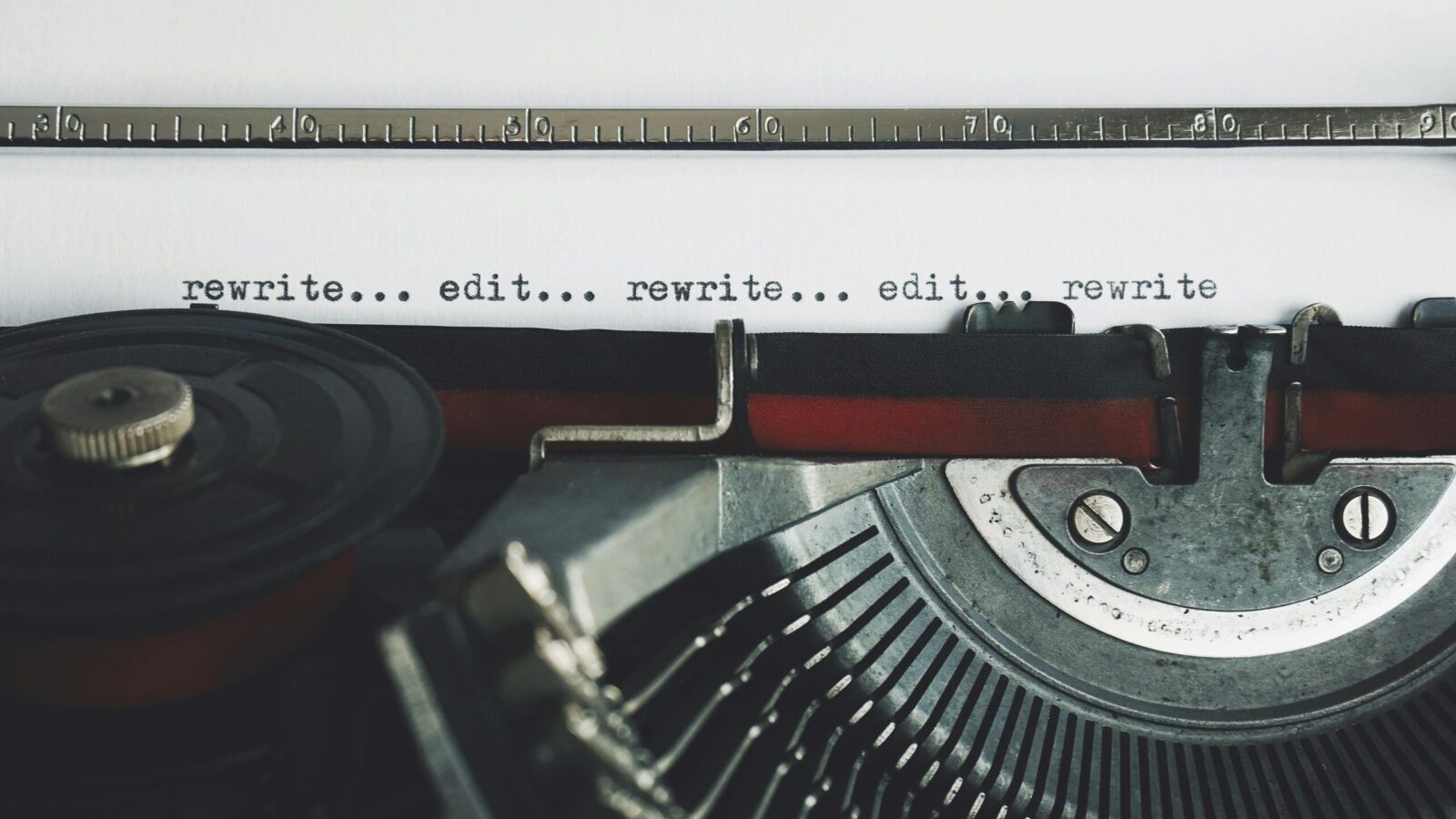 Editing & Proofreading – Clear, error-free writing for your print and digital content